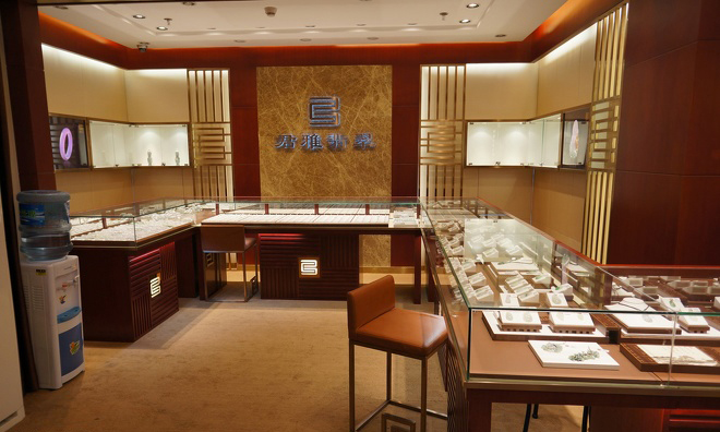 珠寶翡翠店裝修設(shè)計效果圖